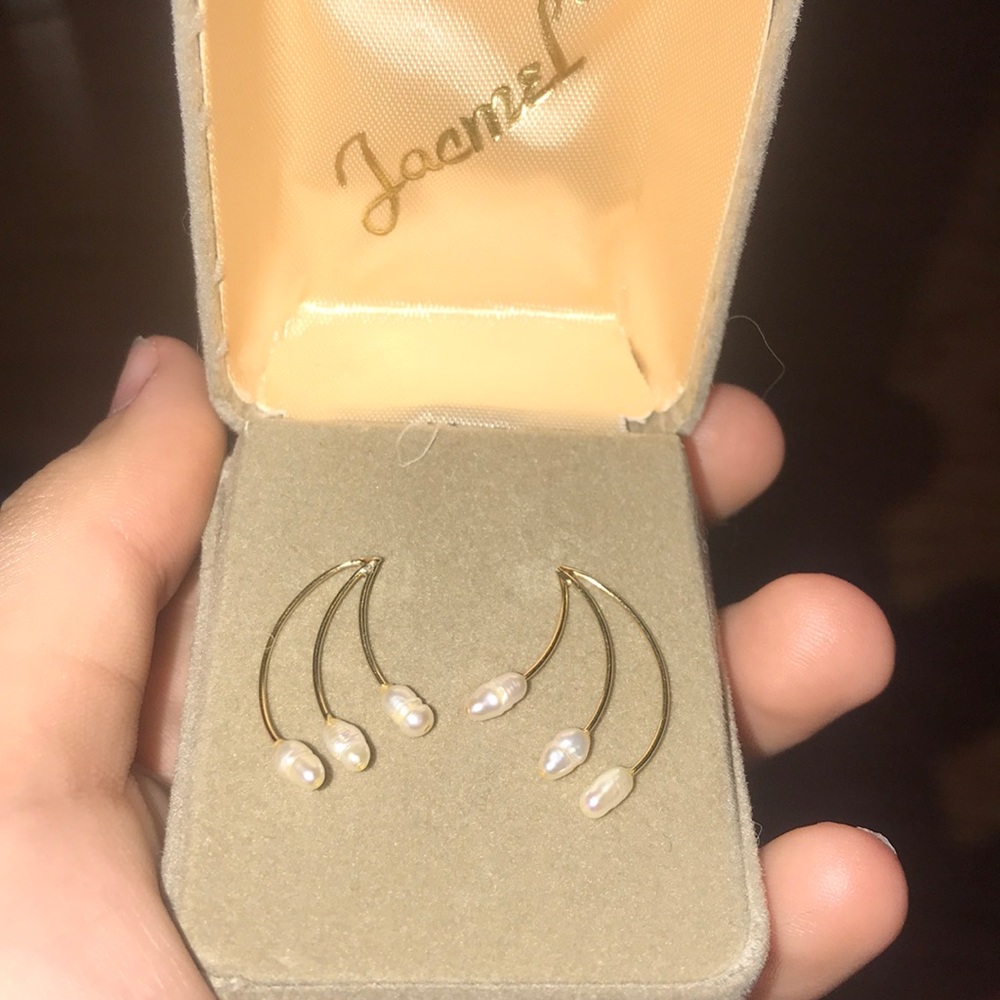 Gold Pearl Stud Earrings